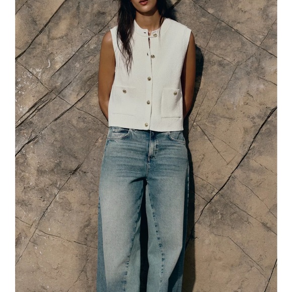 Zara White Sleeveless Button-Up Top - Picture 2 of 3